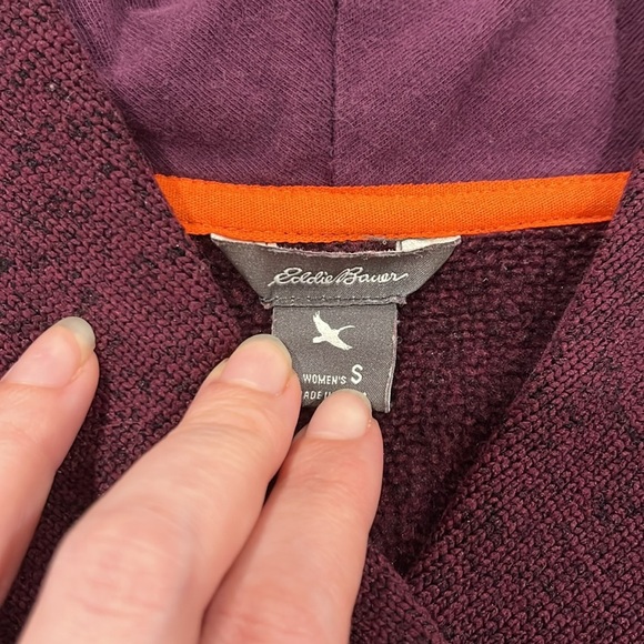 Eddie Bauer v neck pullover sweatshirt - Picture 2 of 2